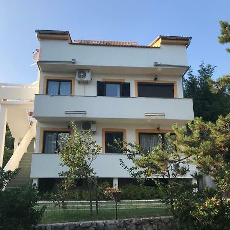 Apartments Lena Baška Exterior foto